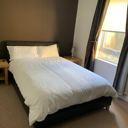 1 Bedroom Central Flat With Parking Space Эдинбург Экстерьер фото
